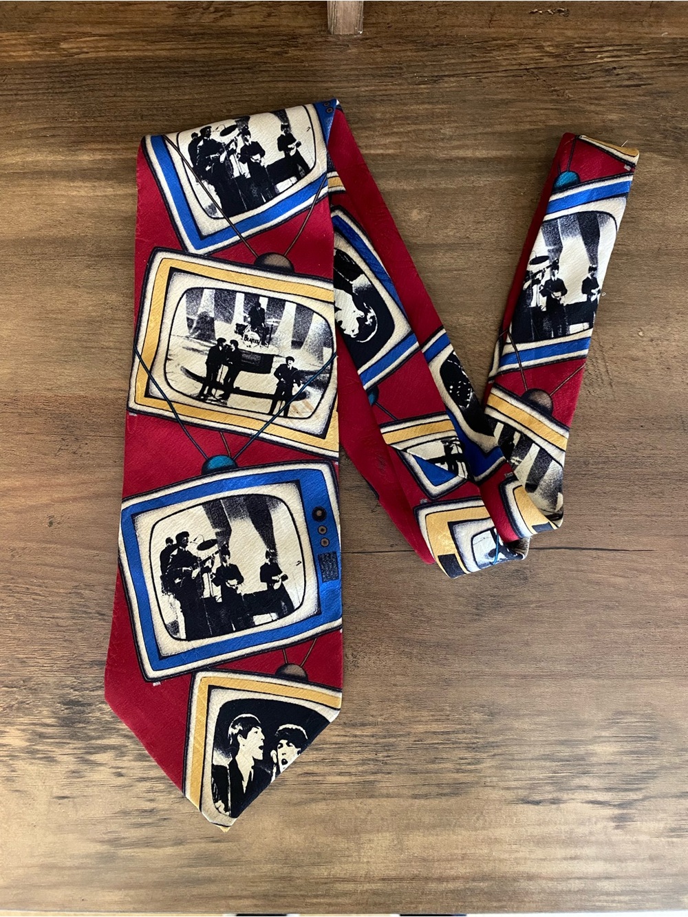 Vintage 1991 The Beatles Tie Ed Sullivan Show 30th Anniversary TV Print 90s Silk